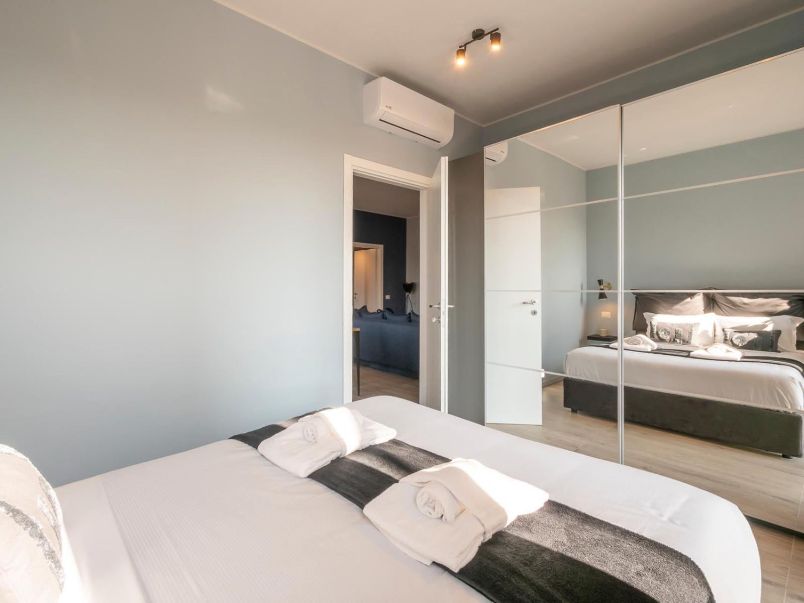Apartment New Two-room A Stone's Throw From The M3 Metro Mailand