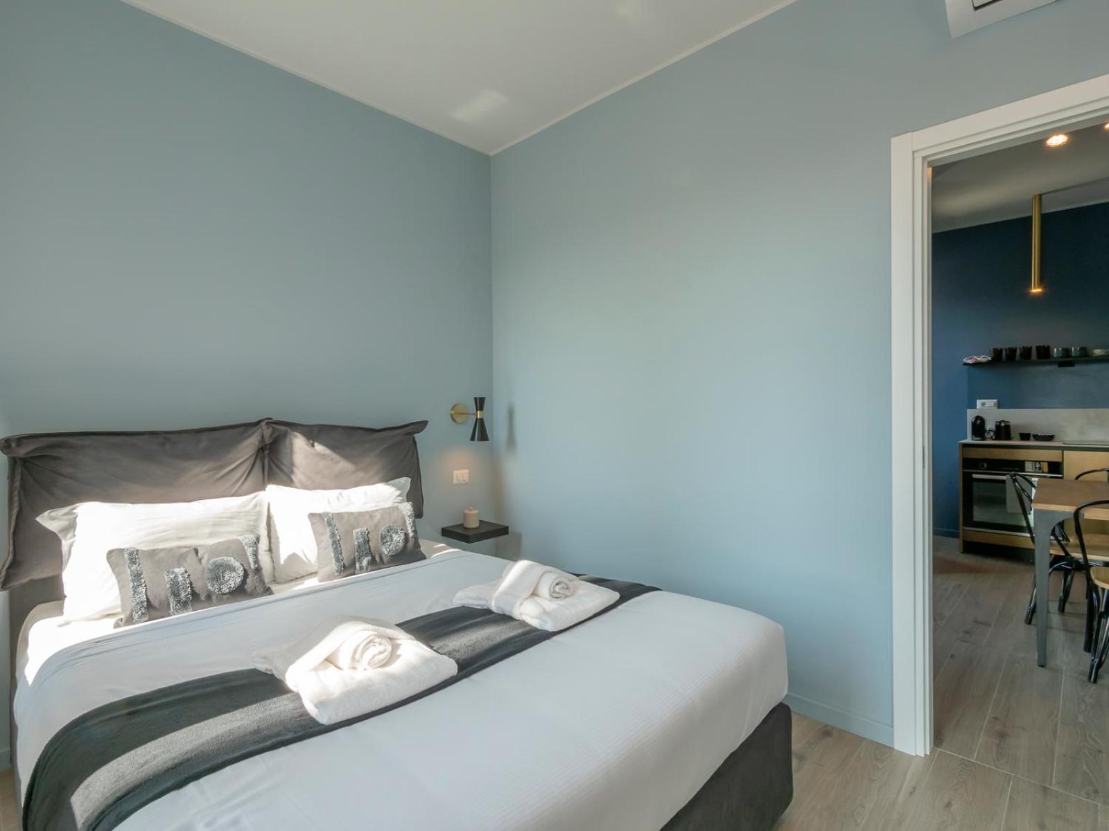 New Two-room A Stone's Throw From The M3 Metro Mailand